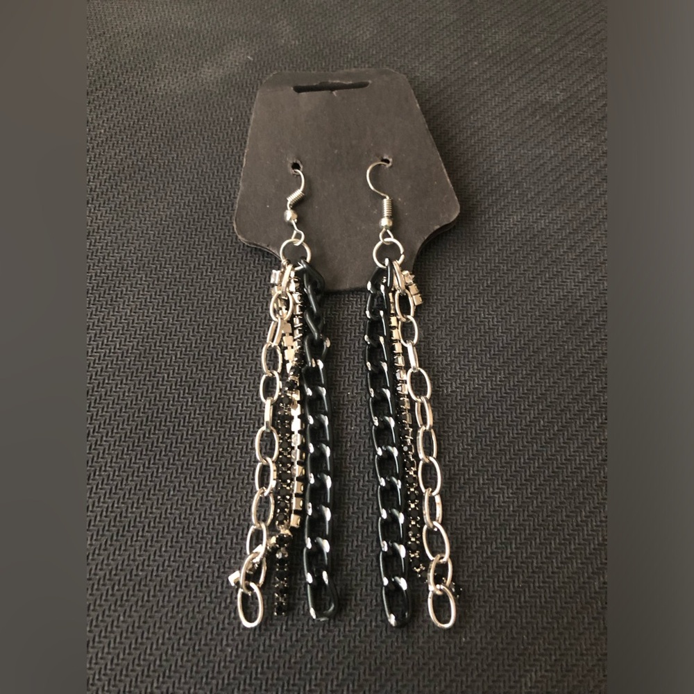 Black & Silver Chain Drop Earrings - Stylish Women Jewelry